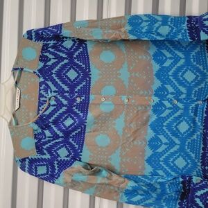 TRINA TURK *NEW* AQUA  SILK LONG ROLL TAB SLEEVES, BUTTON DOWN TOP WOMEN'S SZ M